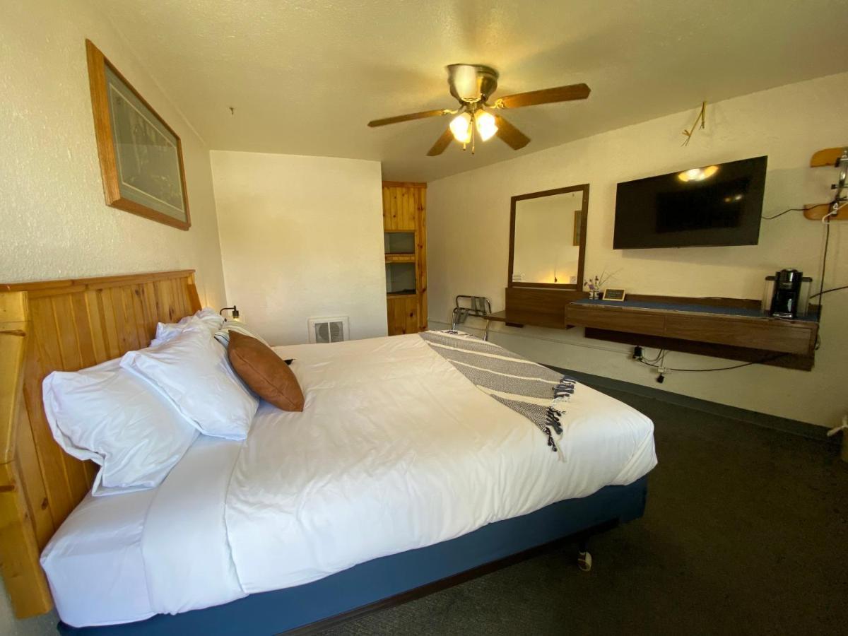 Columbia Point Resort Kettle Falls Exterior foto